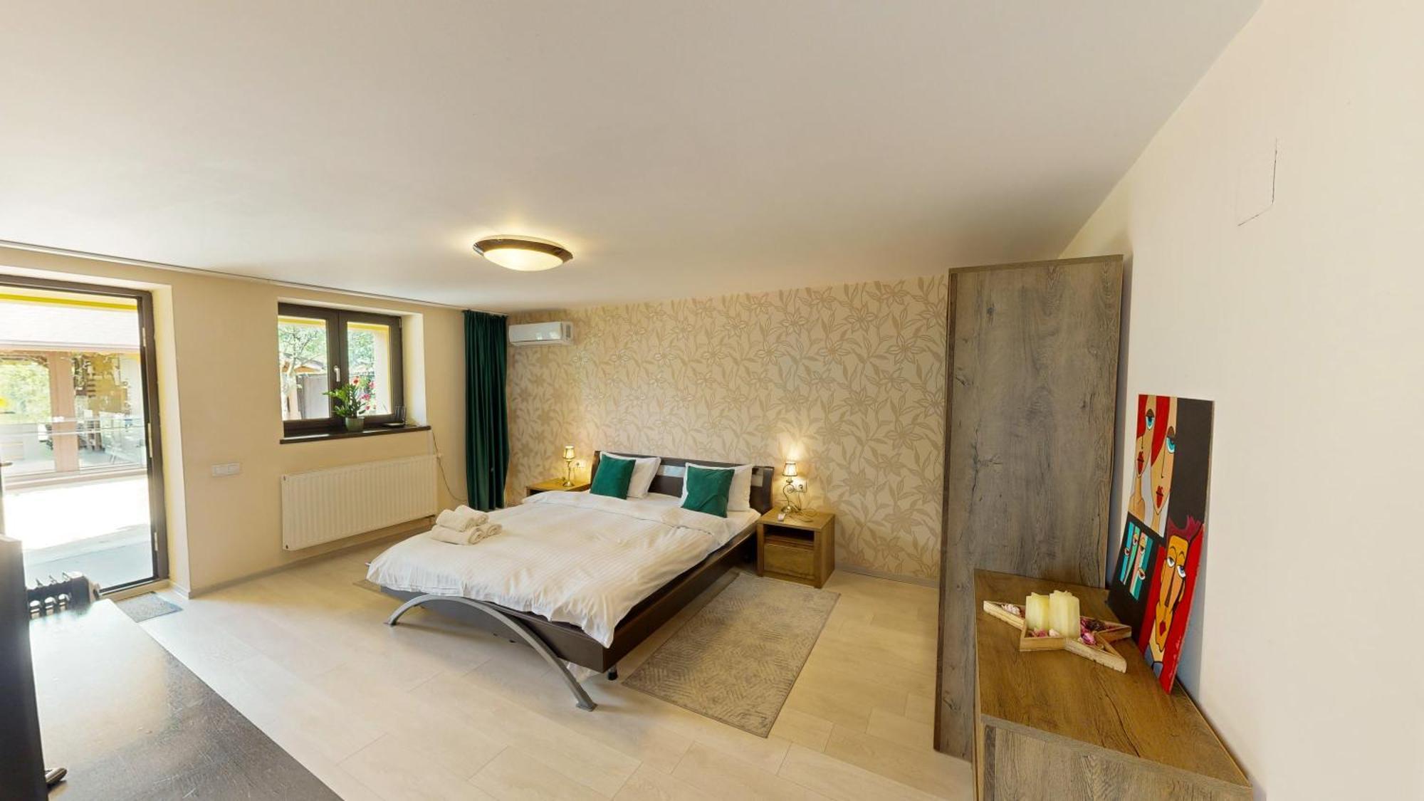 Janine Garden Hotel Brasov Exterior photo
